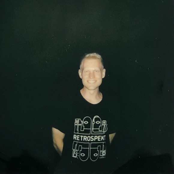 Meet your Posher, Alex - Picture 1 of 1